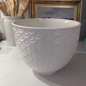 KitchenAid ® Stand Mixer Mermaid Lace White 5-Qt. Ceramic Mixing Bowl